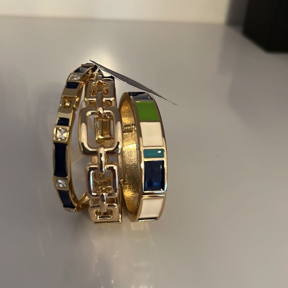 VINEYARD HAVEN Trio Hinged Bracelet set NWT - Picture 3 of 4